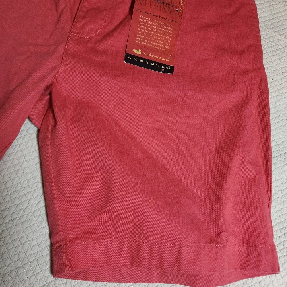 Southern Marsh The Regatta Flat Front Shorts Mens Size 30 NWT Reddish/Pink